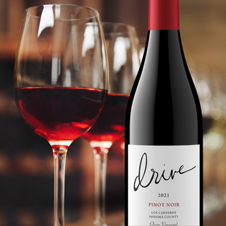 2021 Pinot Noir Quan Vineyard red wine bottle Sonoma California